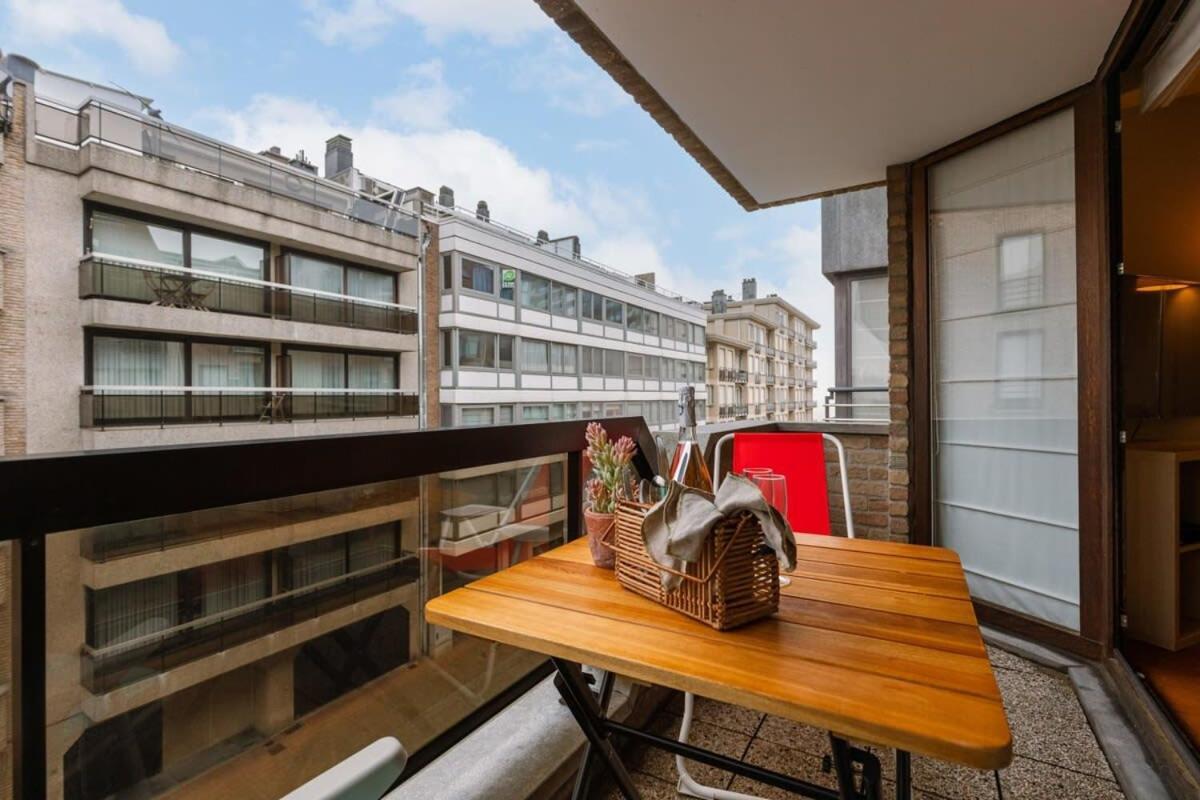 Huswell - Authentic Apartment With Terraces And Parking Knokke-Heist Ngoại thất bức ảnh